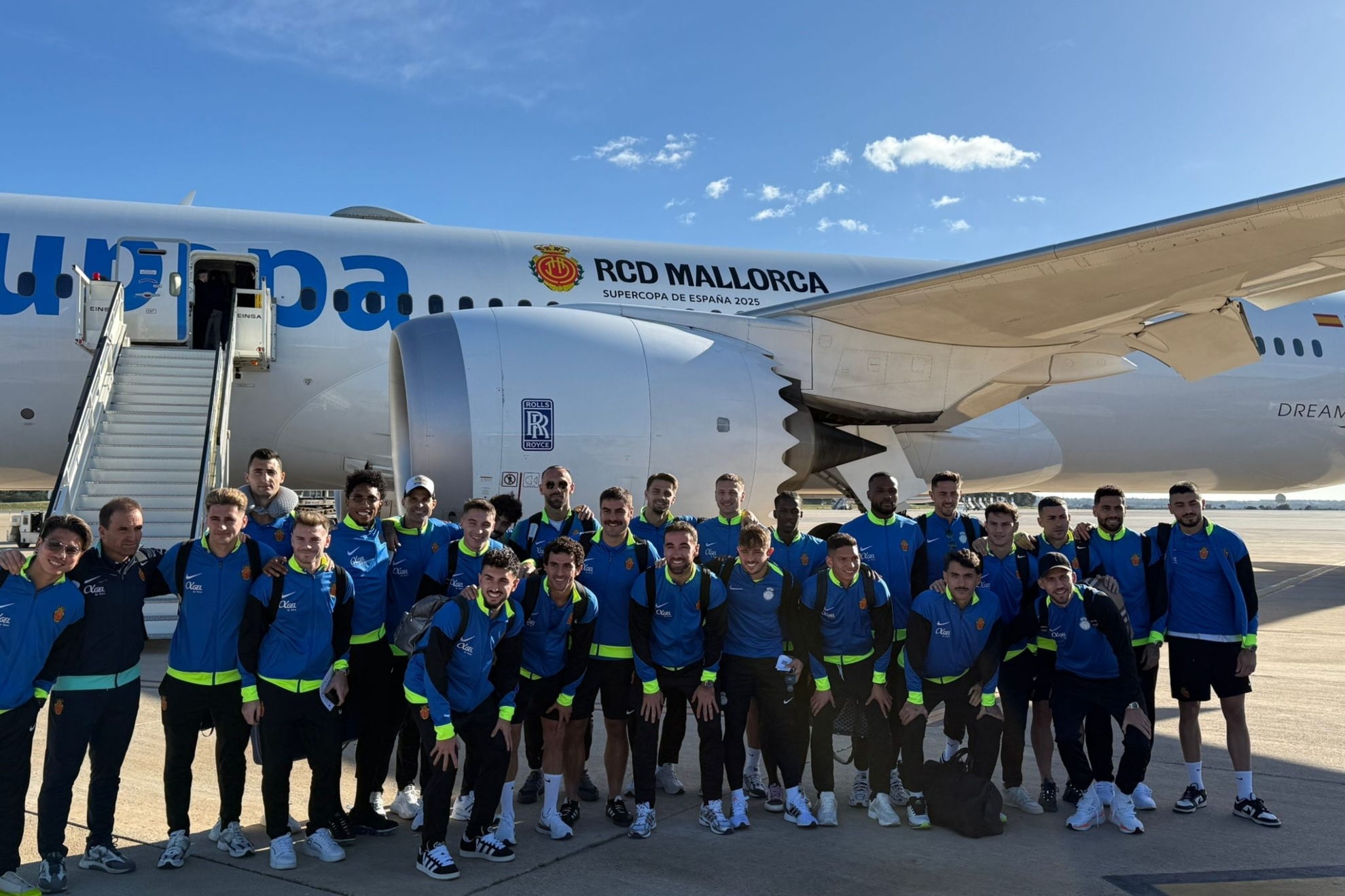 不仅使得联 不仅使得联