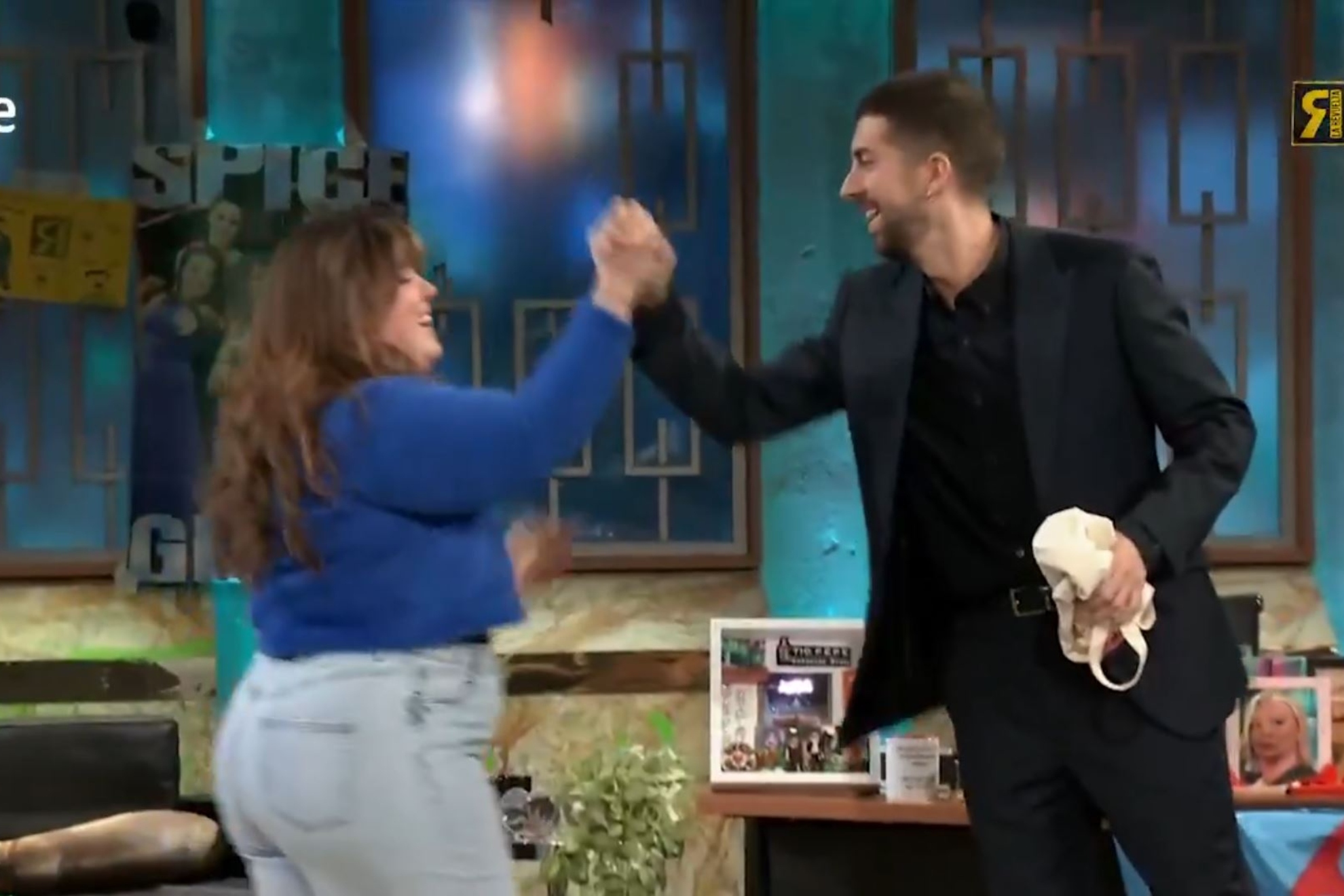 众视野中活 众视野中活